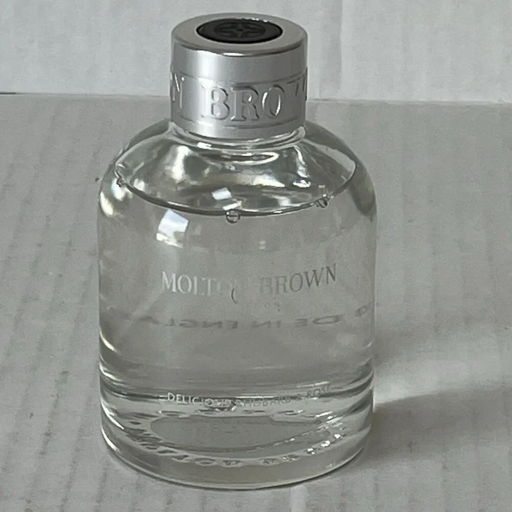 Molton Brown Delicious Rhubarb & Rose Aroma Reeds Diffuser 150 ml 5.07 oz.
